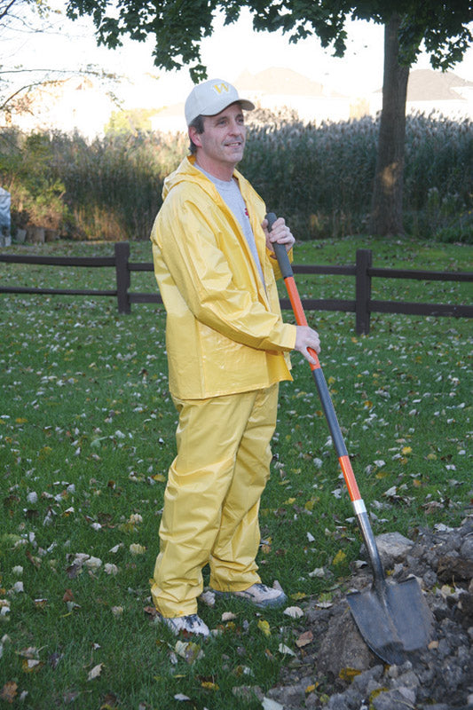 Boulder Creek Yellow Vinyl Rain Suit Medium Supply